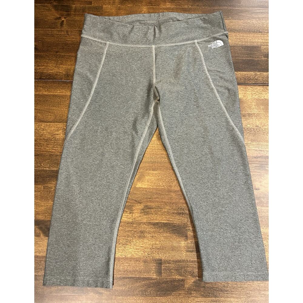 North Face Womens Capri Leggings Size Large Gray Stretchy Crop Hiking Workout